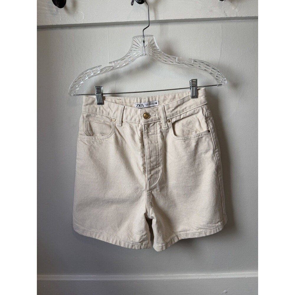 Zara Women’s High Rise Denim Shorts Cream Ivory 100% Cotton Size 6